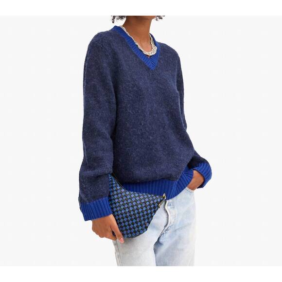 NEW CLARE V. women's petit moyen messenger bag in black/cobalt woven checker - Picture 4 of 7